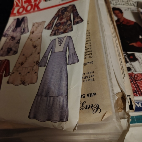 Clothes Patterns ( 17plus). - Picture 2 of 8